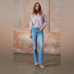 MOTHER The Weekender Fray in California Cruiser Inseam 28”